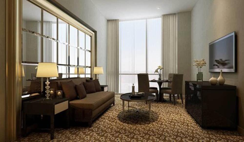 Hotel Ciputra World Surabaya Managed By Swiss-Belhotel International Eksteriør billede