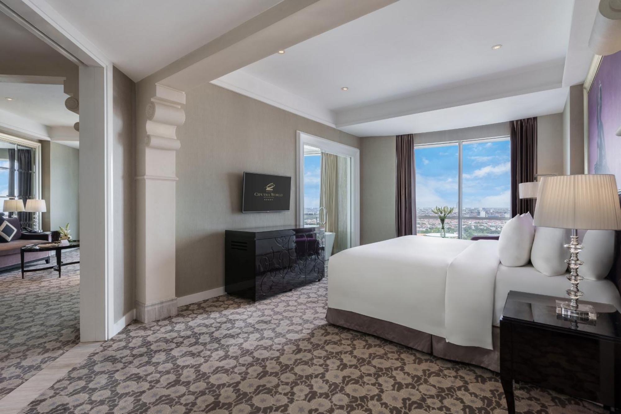 Hotel Ciputra World Surabaya Managed By Swiss-Belhotel International Eksteriør billede